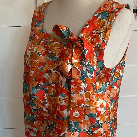 J. Crew Orange Floral Print Bow Tie Wrap Sleeveless 100% Silk Blouse‎ Size 0 EUC - Picture 7 of 8